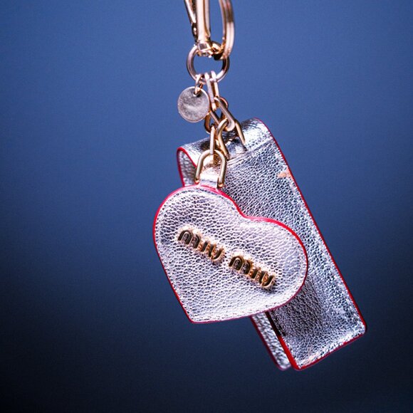 Miu Miu Lipstick Holder and mini Mirror - Picture 4 of 8